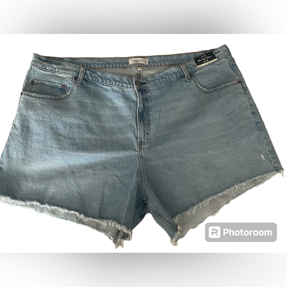 Abercrombie and Fitch A&F Plus size Curve Love High Rise Dad Shorts Size 24 W